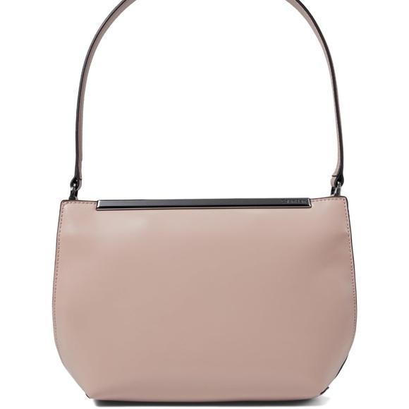 🔥 Calvin Klein Shoulder Bag🔥 - Picture 1 of 4